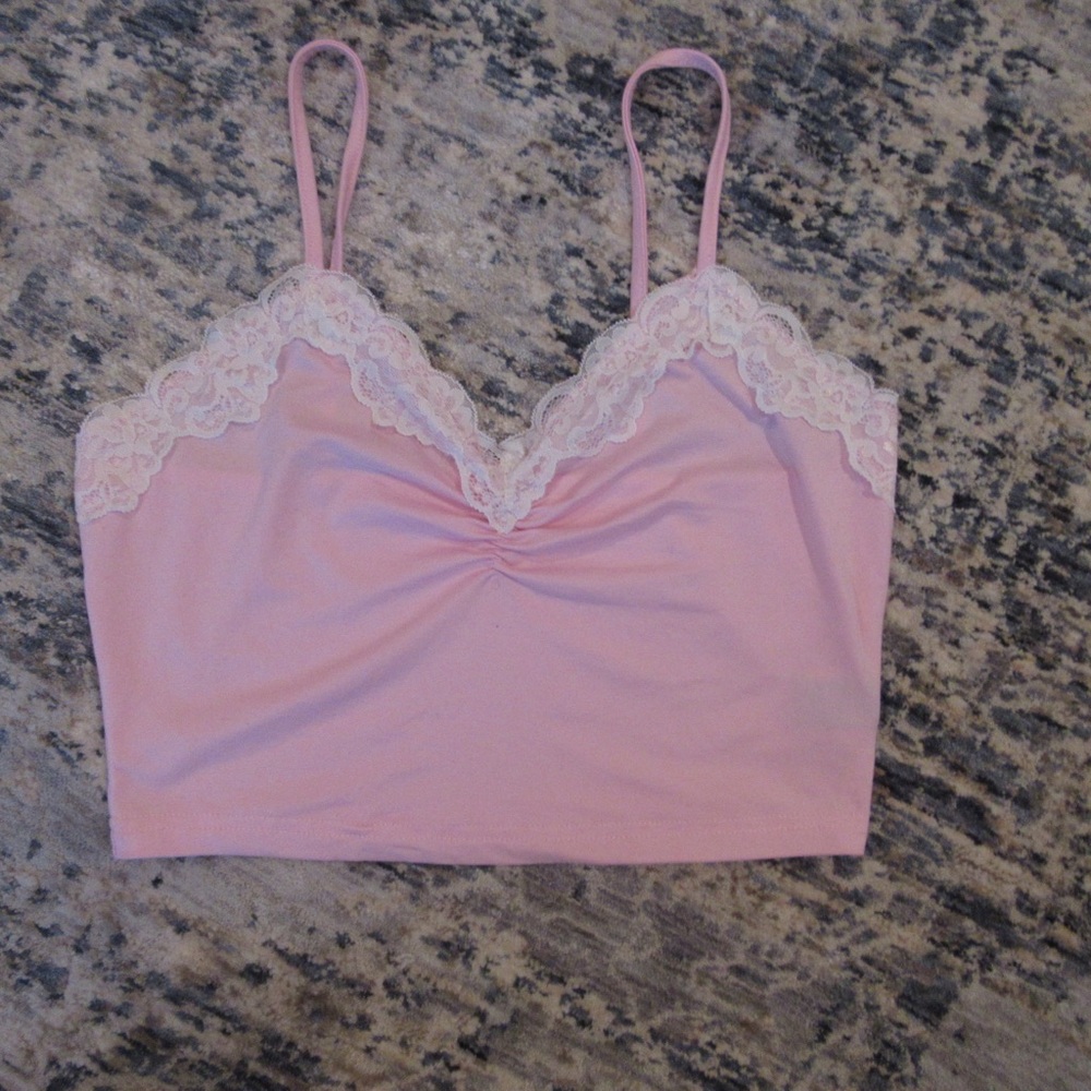 Pink lace crop top      size-M